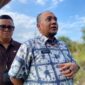 SOSOK - Kadispora Kalsel, Pebriadin Hafiz didampingi Kabid Pembudayaan Olahraga, Anugrah. (Foto: MGS)