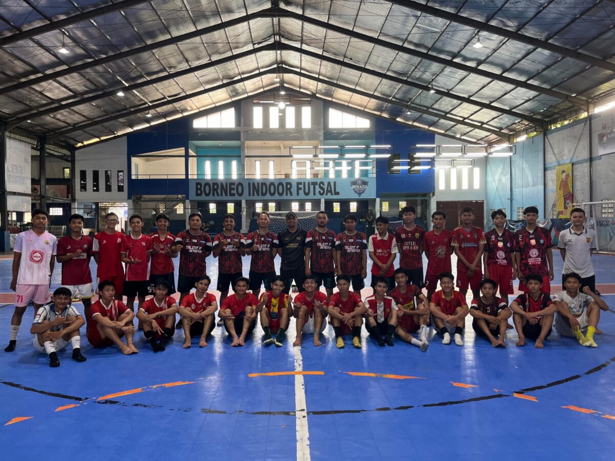 SELEKSI - Para peserta seleksi tim futsal Kalsel. (Foto: by Edy Sutanto)