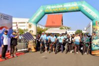 GOWES - Peserta bersiap melakukan start kegiatan bersepeda antar SKPD Pemprov Kalsel. (TGH)