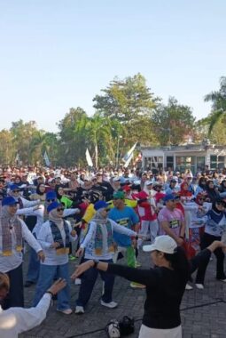 Rangkaian Harjad Ke 76 Kalsel dan Kemerdekaan RI, KORMI Kalsel-RSJ Sambang Lihum Gelar Flashmob dan Senam Sehat