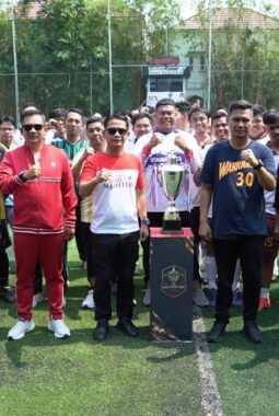 Tumbuhkan Gaya Hidup Sehat, 17 SKPD Semarakkan Mini Soccer Harjad 500 Banjarmasin<br>​<br>