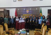 Atlet pelajar Banjarmasin yang akan mewakili Kalsel pada ajang O2SN 2026 di Jakarta melakukan audiensi dengan Pemko Banjarbaru. Foto : Istimewa