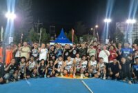Usai pembukaan Turnamen Bupati Cup Basketball, Bupati Rahmat Trianto foto bersama peserta. Foto : istimewa